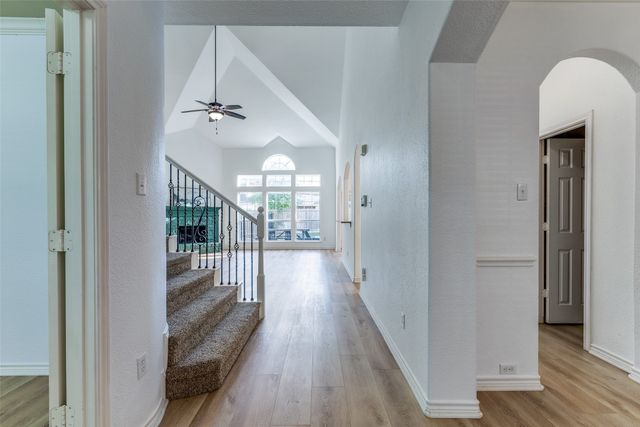 5224 Bay View Drive, Fort Worth, TX 76244
