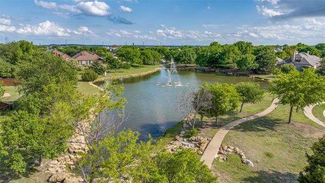 5224 Bay View Drive, Fort Worth, TX 76244