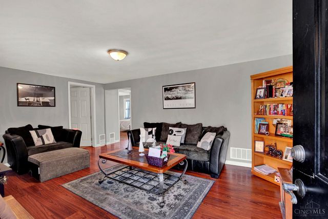 1339 Frank Willis Memorial Road, Ohio Twp, OH 45157