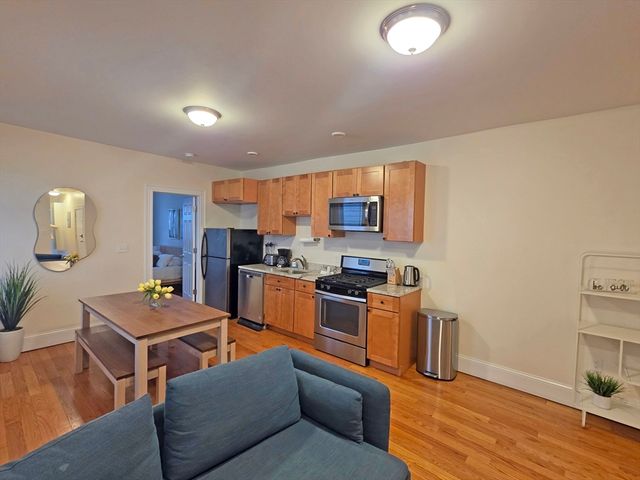 83-85 Newton St, Somerville, MA 02143