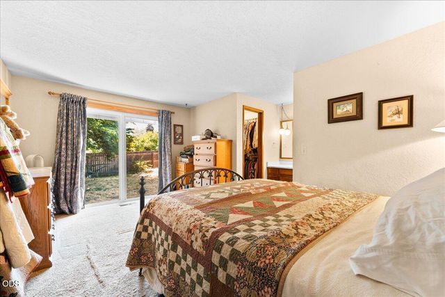 2991 Barclay Road, Medford, OR 97504