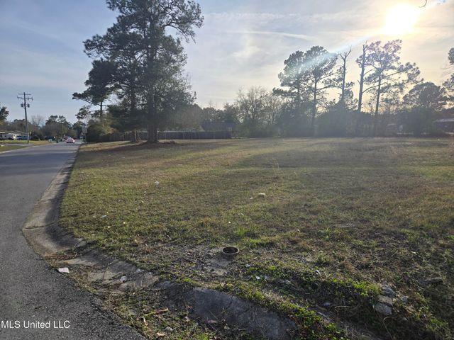 0 Dedeaux Road, Gulfport, MS 39503