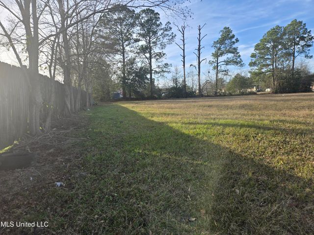 0 Dedeaux Road, Gulfport, MS 39503