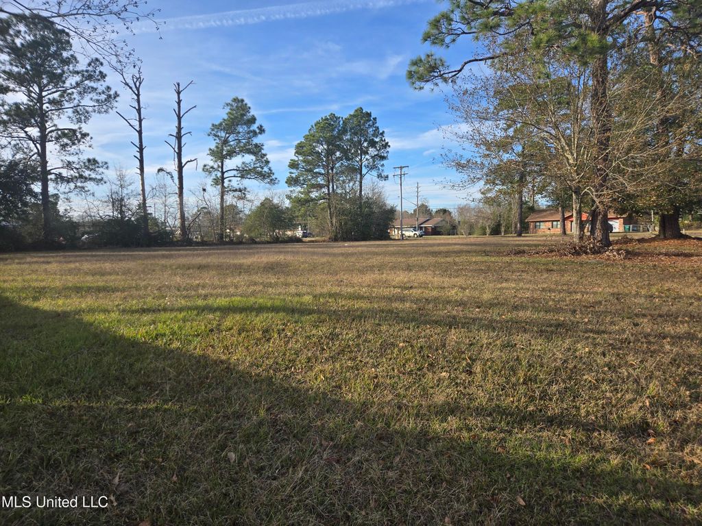 0 Dedeaux Road, Gulfport, MS 39503