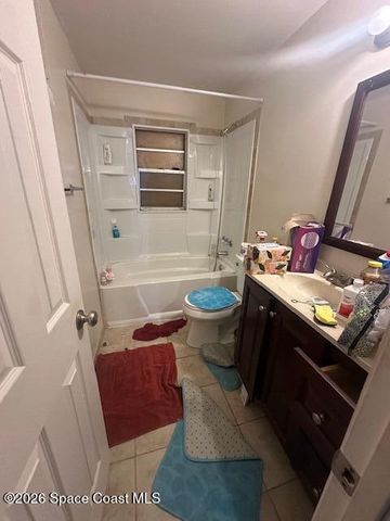 434 Barcelona Road SE, Palm Bay, FL 32909