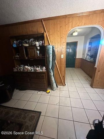 434 Barcelona Road SE, Palm Bay, FL 32909