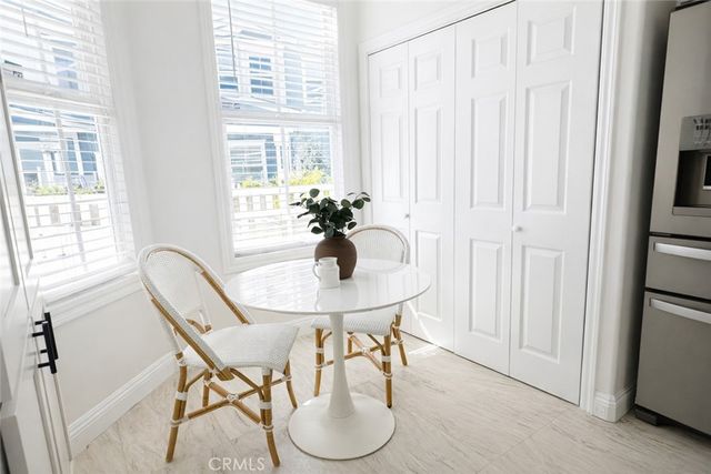 213 Aviation Place, Manhattan Beach, CA 90266