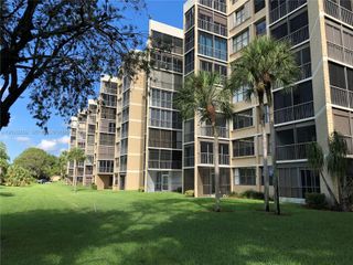 16300 Golf Club Rd 105, Weston, FL 33326