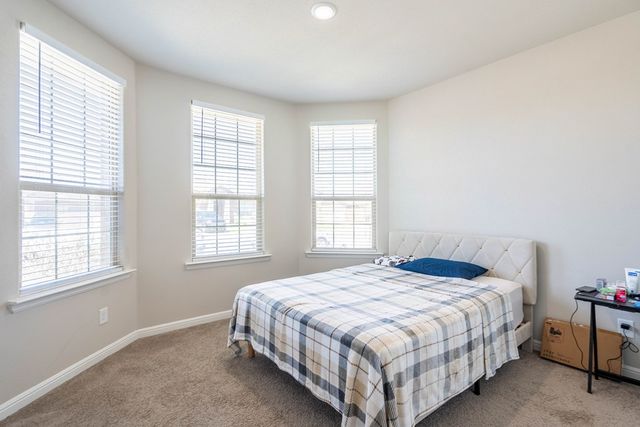 2302 Pike Way, Midland, TX 79707