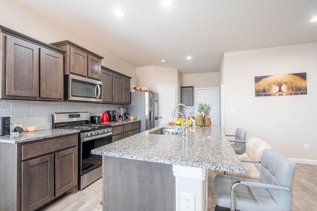 2302 Pike Way, Midland, TX 79707