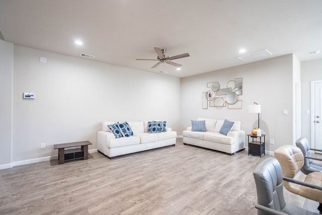 2302 Pike Way, Midland, TX 79707