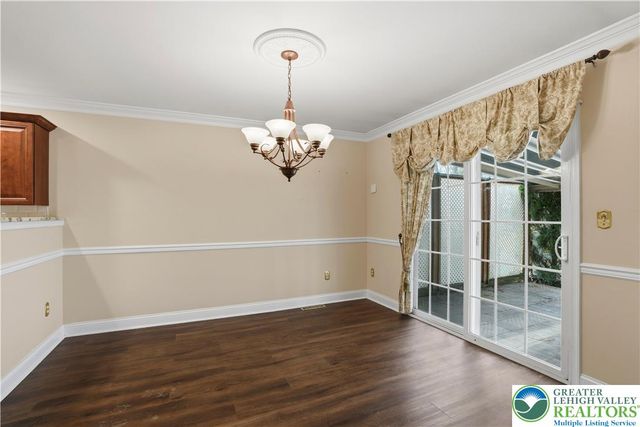 2001 Rolling Meadow Drive, Lower Macungie Twp, PA 18062