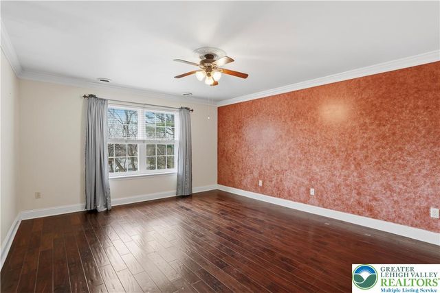 2001 Rolling Meadow Drive, Lower Macungie Twp, PA 18062