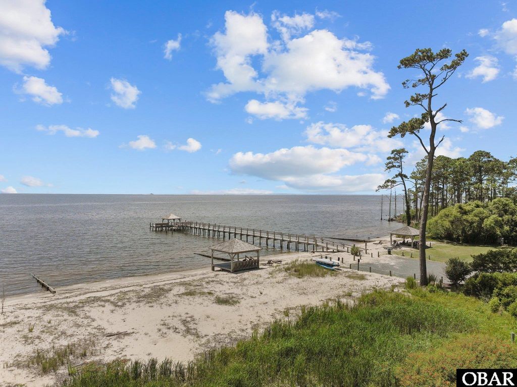 Image 13 of property listing at 101 Captains Way Lot 135, Powells Point, NC 27966