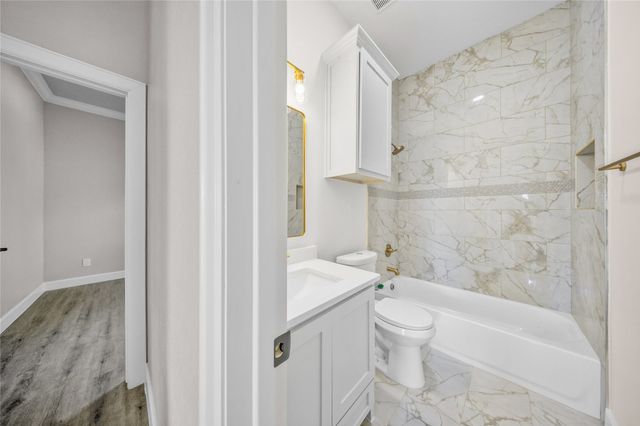 1818 E Tucker Street, Fort Worth, TX 76104
