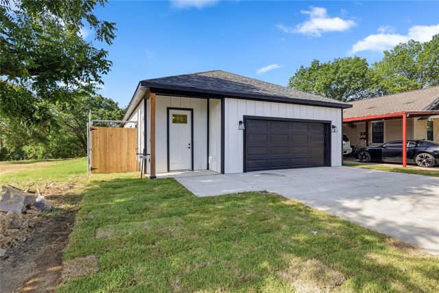 1818 E Tucker Street, Fort Worth, TX 76104