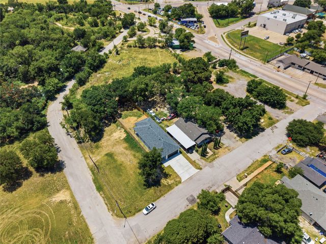 1818 E Tucker Street, Fort Worth, TX 76104