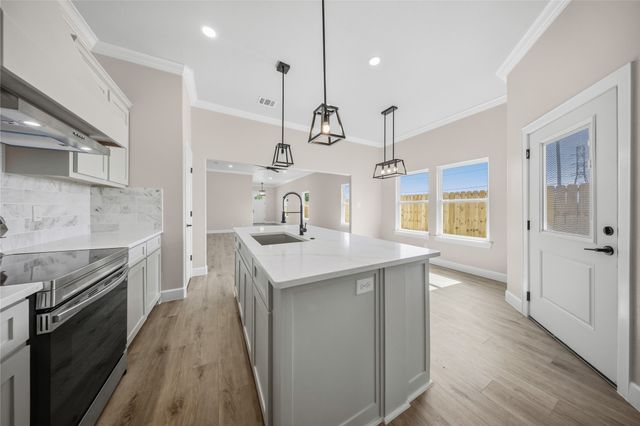 1818 E Tucker Street, Fort Worth, TX 76104