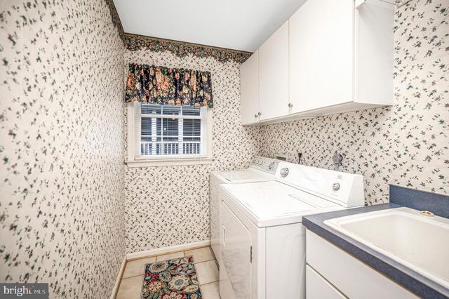 403 GOLD VALLEY RD, Locust Grove, VA 22508