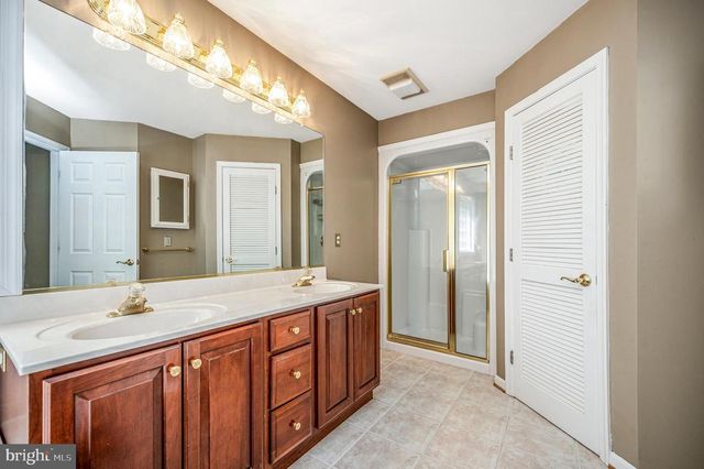 403 GOLD VALLEY RD, Locust Grove, VA 22508
