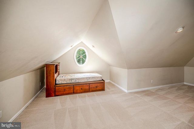 403 GOLD VALLEY RD, Locust Grove, VA 22508