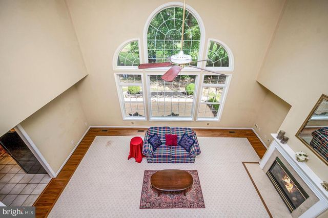 403 GOLD VALLEY RD, Locust Grove, VA 22508
