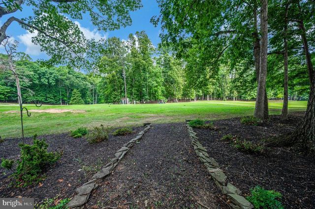 403 GOLD VALLEY RD, Locust Grove, VA 22508