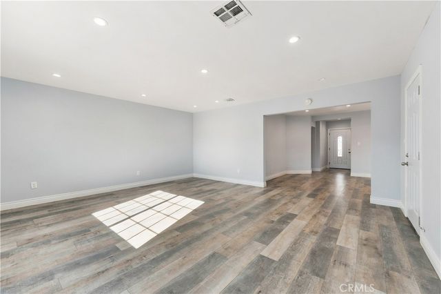 512 N Lazard Street, San Fernando, CA 91340