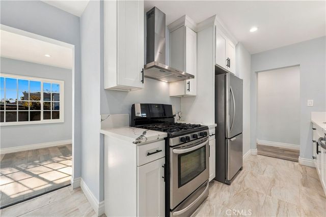 512 N Lazard Street, San Fernando, CA 91340