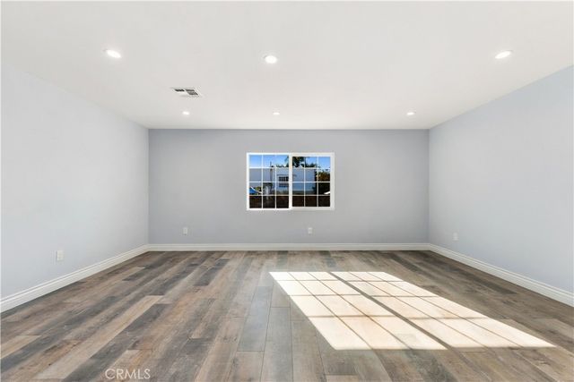 512 N Lazard Street, San Fernando, CA 91340