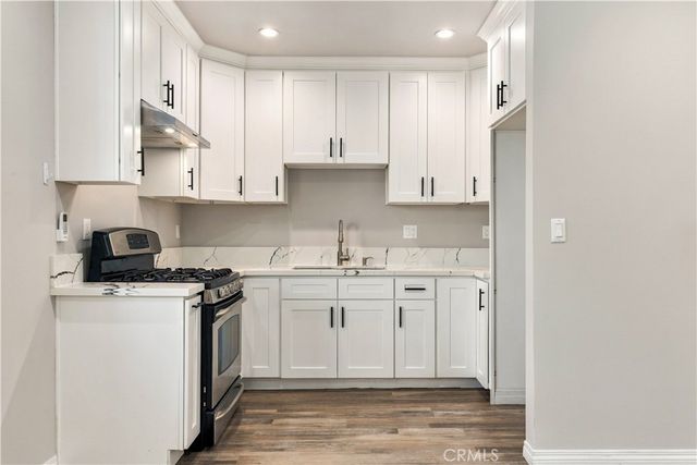 512 N Lazard Street, San Fernando, CA 91340
