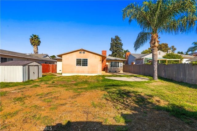 512 N Lazard Street, San Fernando, CA 91340
