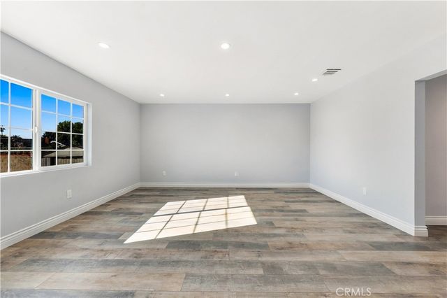 512 N Lazard Street, San Fernando, CA 91340