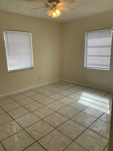 2911 NW 7TH Street, Pompano Beach, FL 33069