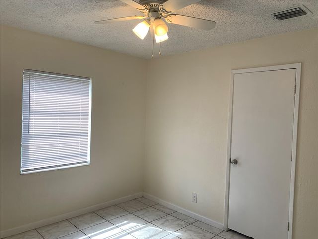 2911 NW 7TH Street, Pompano Beach, FL 33069