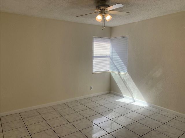 2911 NW 7TH Street, Pompano Beach, FL 33069