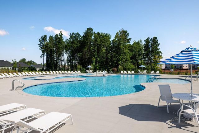 2122 Pink Peony Circle 153, Durham, NC 27703