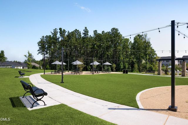 2122 Pink Peony Circle 153, Durham, NC 27703