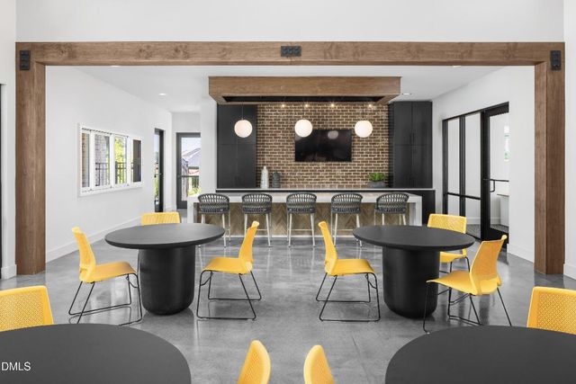 2122 Pink Peony Circle 153, Durham, NC 27703