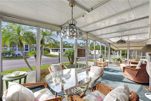 114 Enchanting BLVD, Naples, FL 34112