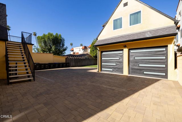 1161 Ruberta Avenue, Glendale, CA 91201