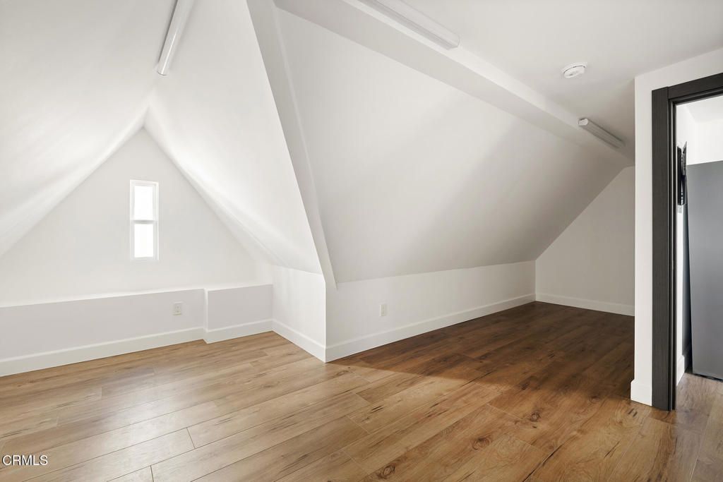 Image 22 of property listing at 1161 Ruberta Avenue, Glendale, CA 91201