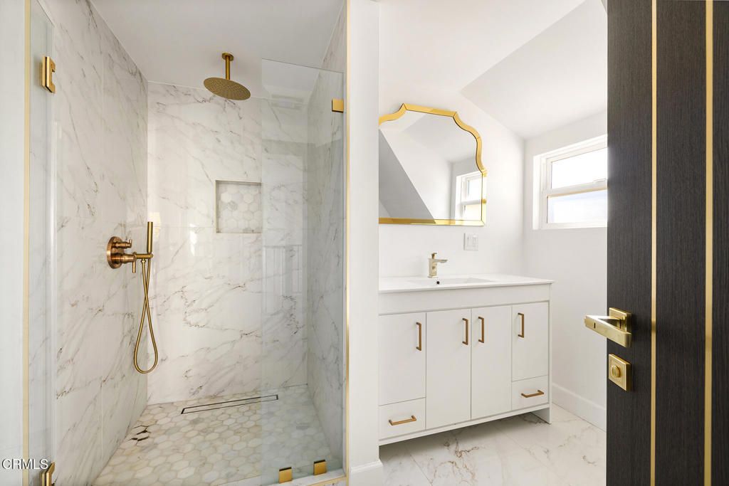 Image 23 of property listing at 1161 Ruberta Avenue, Glendale, CA 91201