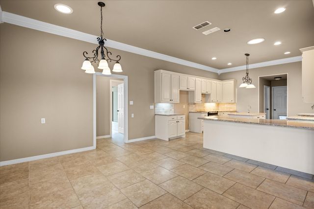 1207 Mallard Way, Granbury, TX 76048