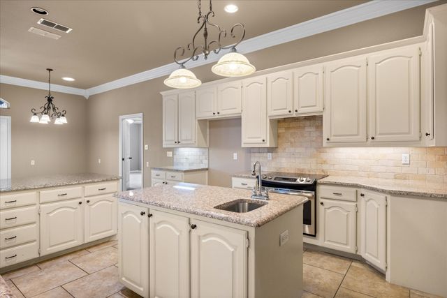 1207 Mallard Way, Granbury, TX 76048