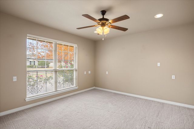 1207 Mallard Way, Granbury, TX 76048