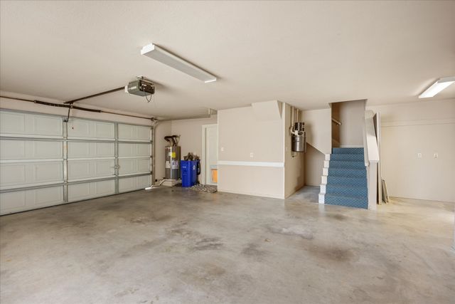 1207 Mallard Way, Granbury, TX 76048