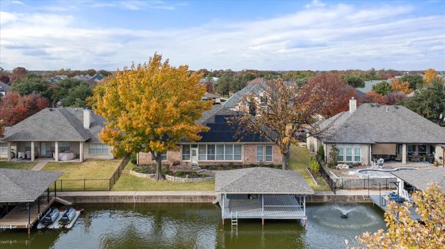 1207 Mallard Way, Granbury, TX 76048