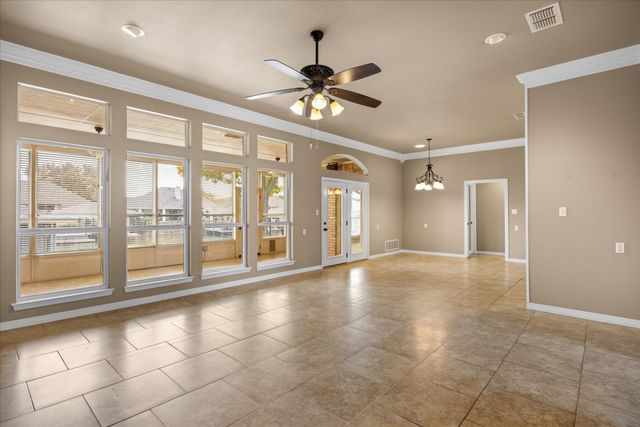 1207 Mallard Way, Granbury, TX 76048