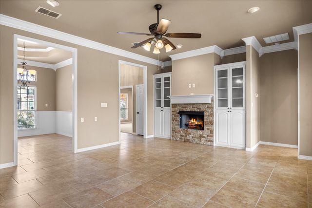 1207 Mallard Way, Granbury, TX 76048